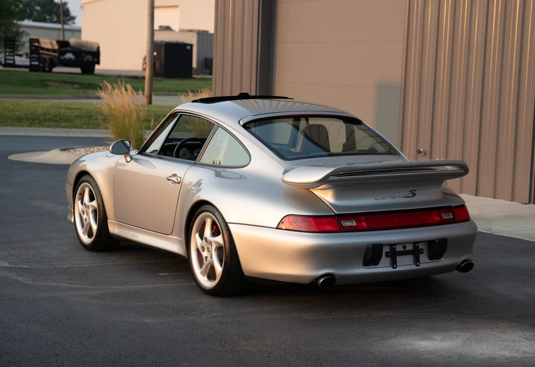 1998 Porsche 993 Carrera 4S - Image 9 of 31