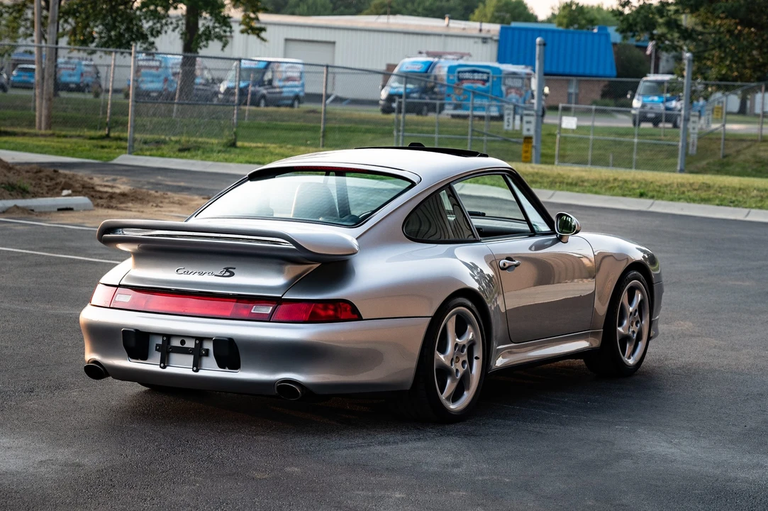 1998 Porsche 993 Carrera 4S - Image 13 of 31
