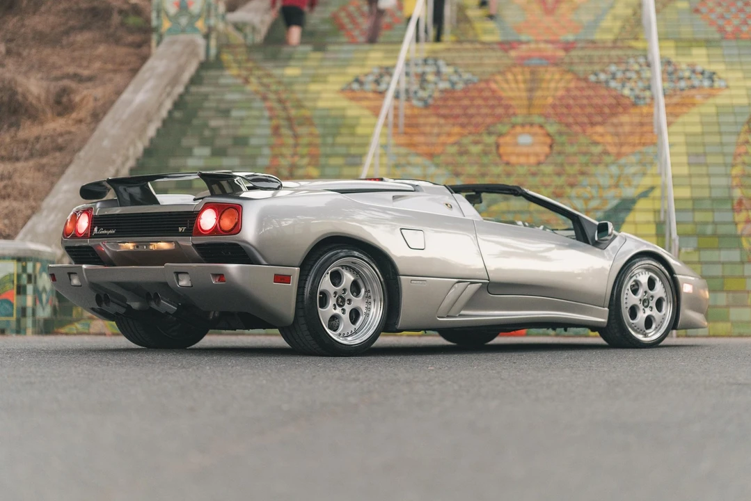 1999 Lamborghini Diablo VT - Image 10 of 31