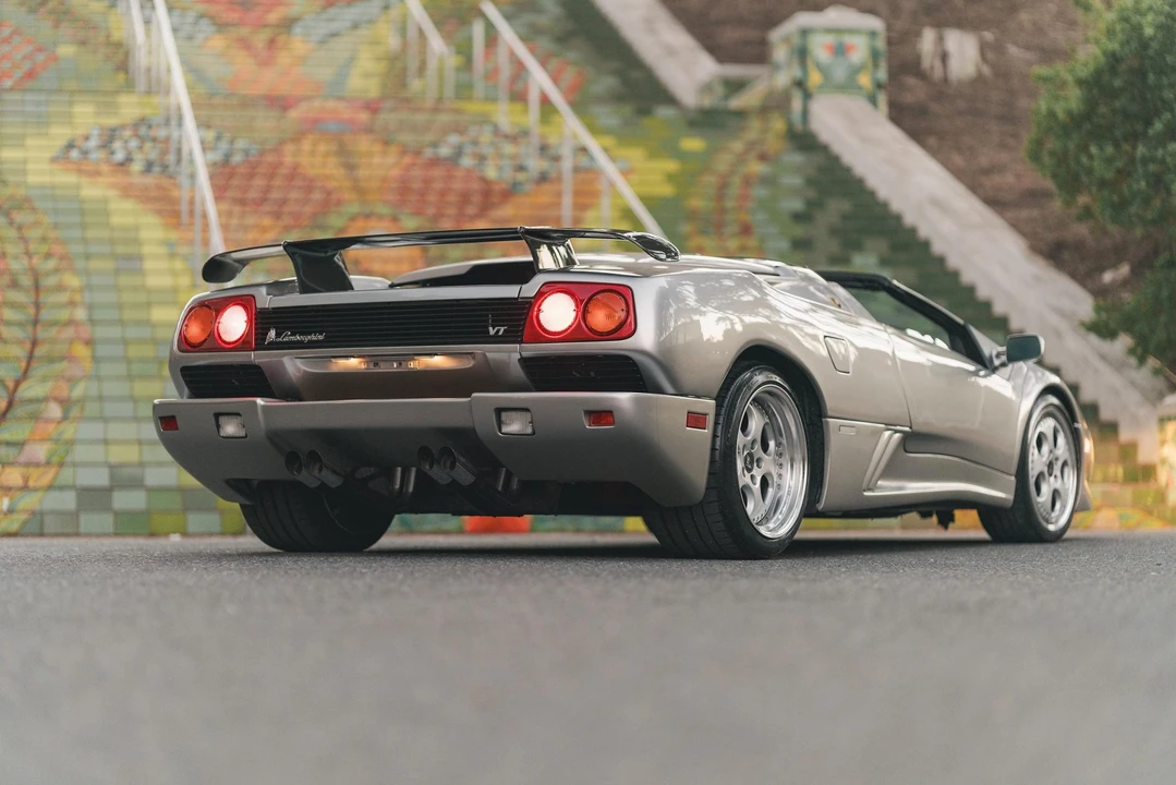 1999 Lamborghini Diablo VT - Image 12 of 31