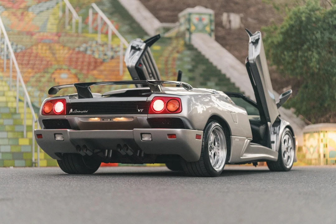 1999 Lamborghini Diablo VT - Image 13 of 31