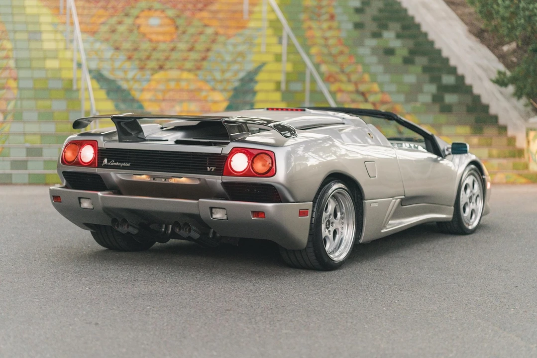 1999 Lamborghini Diablo VT - Image 14 of 31