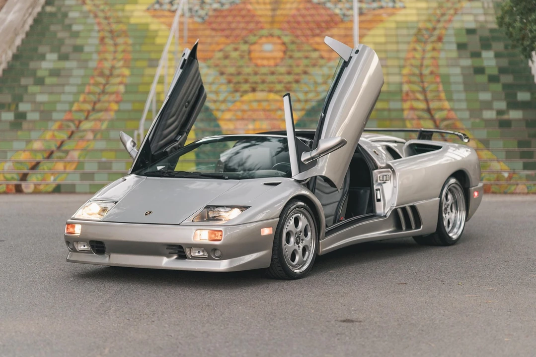 1999 Lamborghini Diablo VT - Image 25 of 31