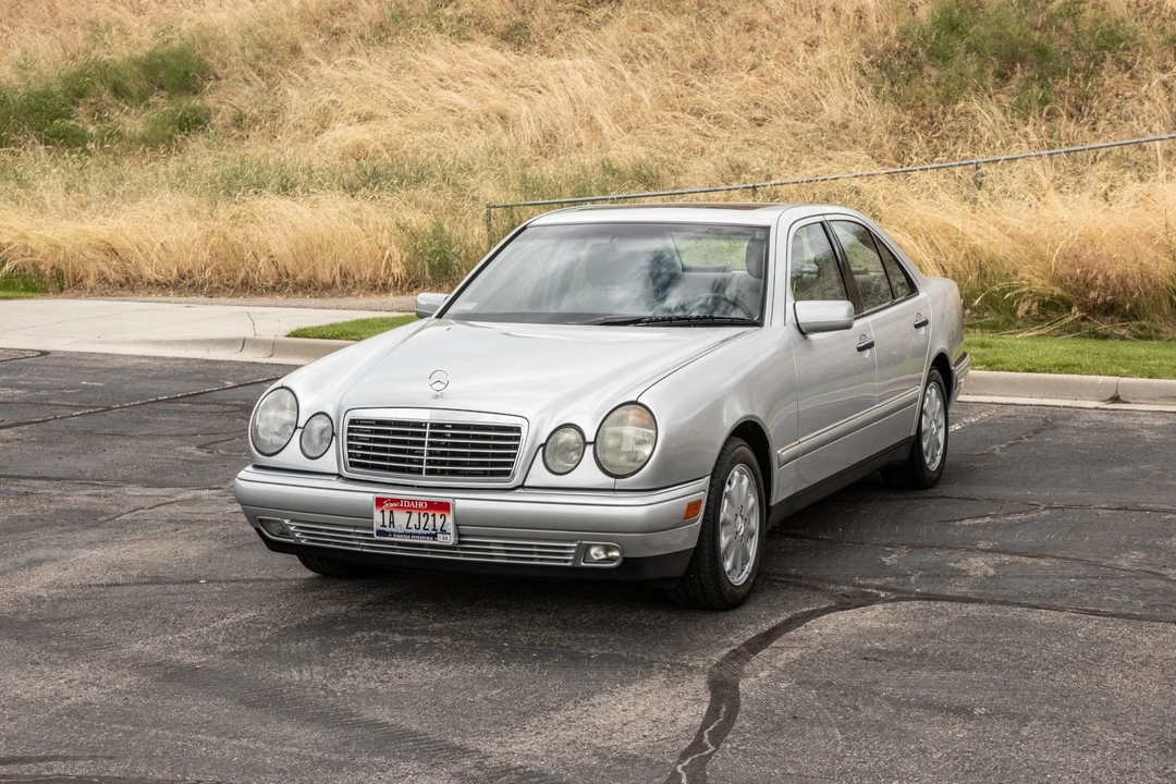 1999 Mercedes-Benz W210 E-Class - Image 2 of 31