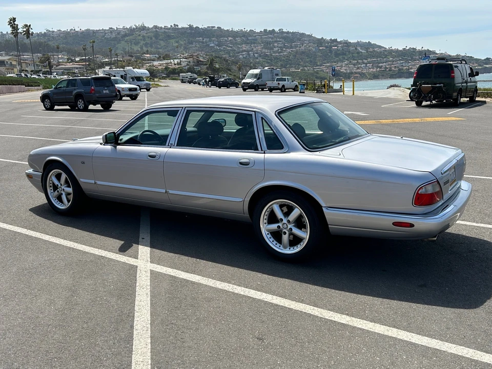 2000 Jaguar X308 XJ - Image 9 of 31