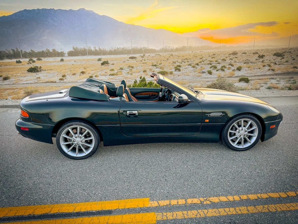 2001 Aston Martin DB7 Vantage - Image 16 of 31
