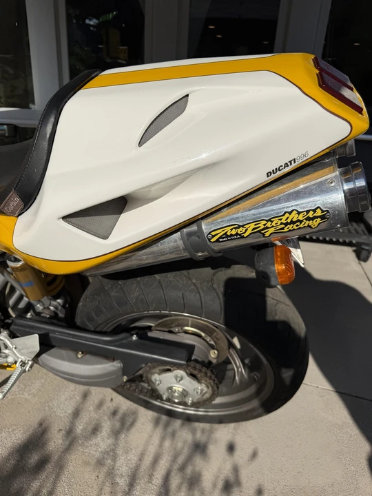 2001 Ducati 996 - Image 30 of 31
