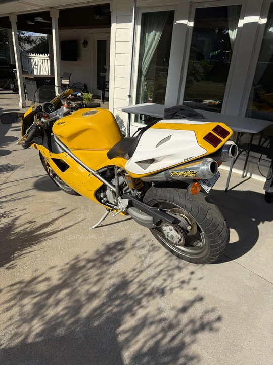 2001 Ducati 996 - Image 17 of 31