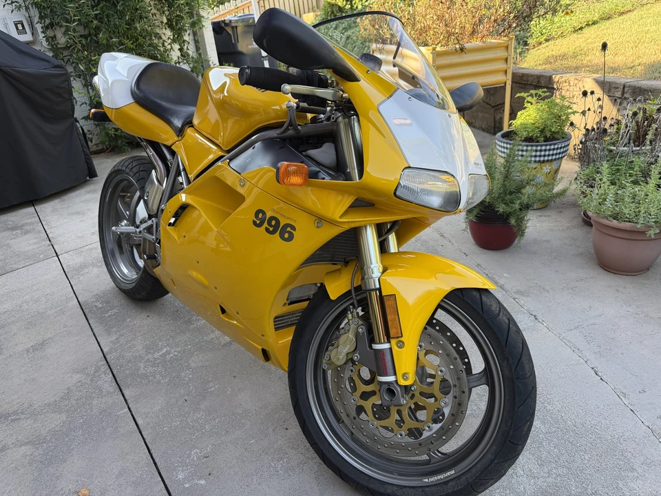 2001 Ducati 996 - Image 8 of 31