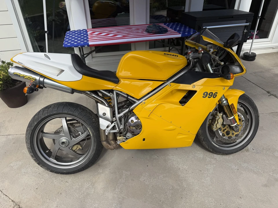 2001 Ducati 996 - Image 9 of 31
