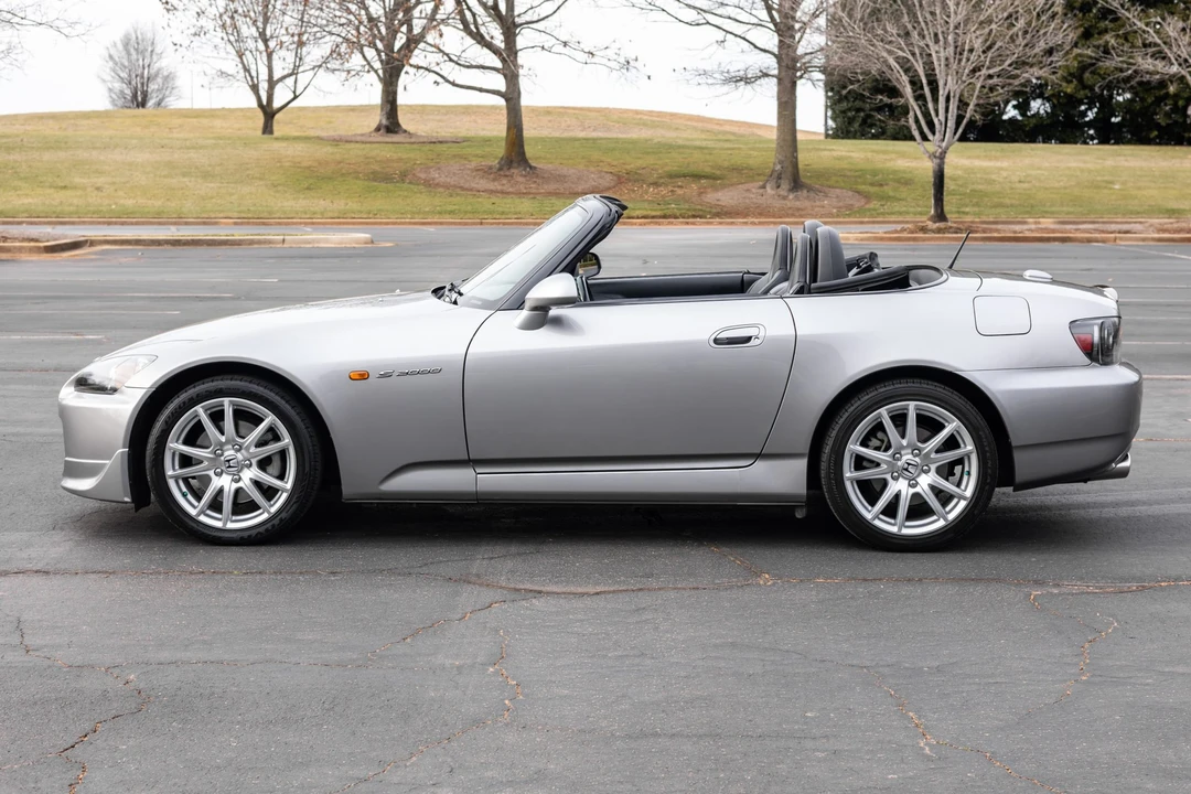 2004 Honda AP2 S2000 - Image 8 of 31