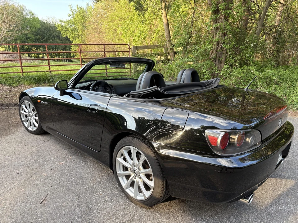 2006 Honda AP2 S2000 - Image 10 of 31