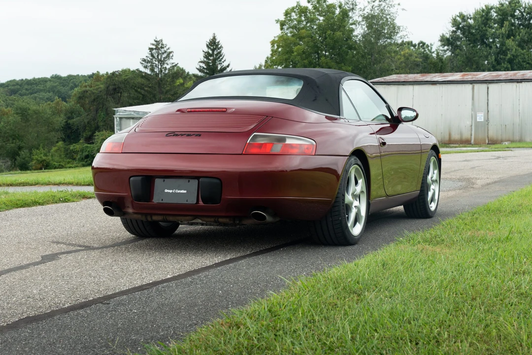 2000 Porsche 996 Carrera - Image 30 of 31