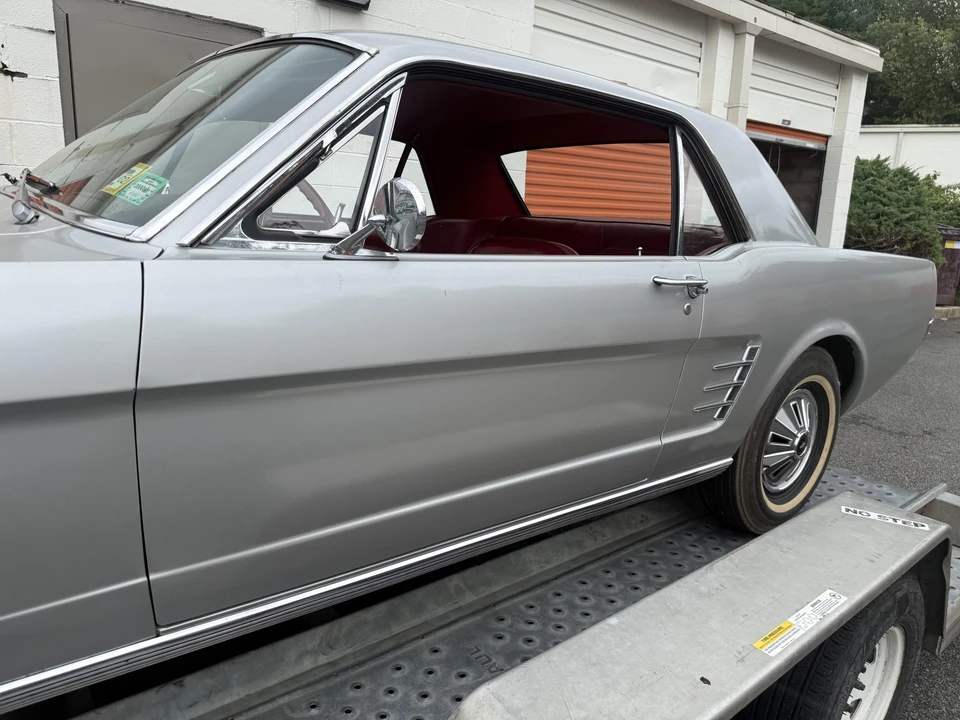 1966 Ford Mustang 1st Gen (1964.5-1966) - Image 15 of 31
