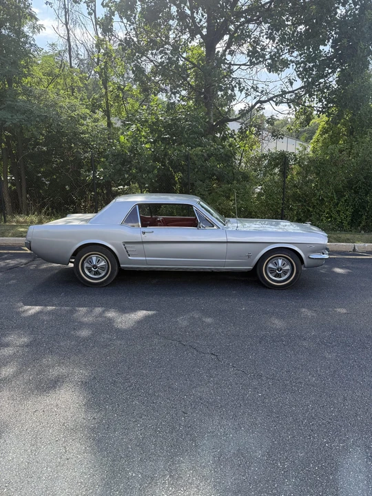 1966 Ford Mustang 1st Gen (1964.5-1966) - Image 7 of 31