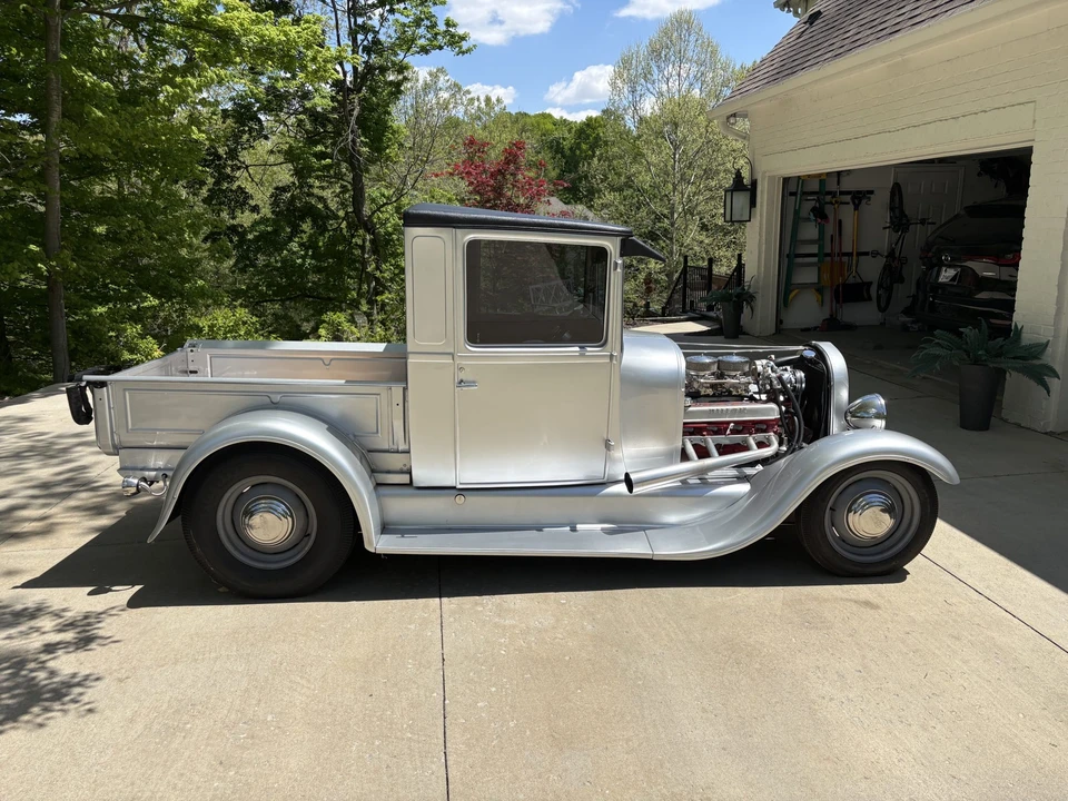 Ford Model A Pickup & Model AA - Image 9 of 31