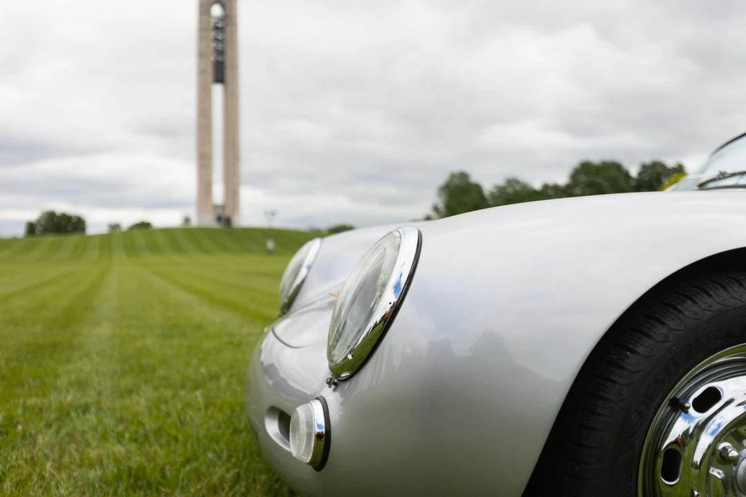 Porsche 550 - Image 13 of 31