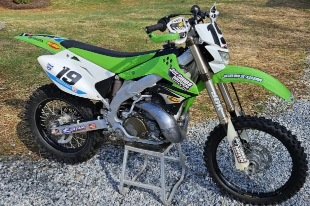 Kawasaki KX - Image 3 of 8