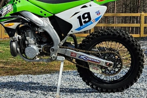 Kawasaki KX - Image 6 of 8