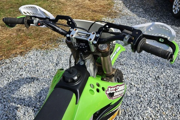 Kawasaki KX - Image 4 of 8