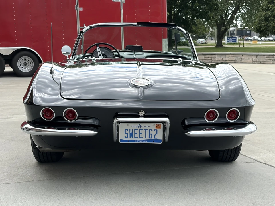 1962 Chevrolet Corvette C1 - Image 11 of 31