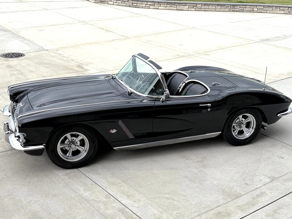 1962 Chevrolet Corvette C1 - Image 14 of 31