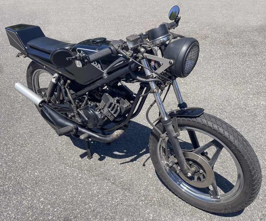 1982 Honda Motorcycles - Image 2 of 31