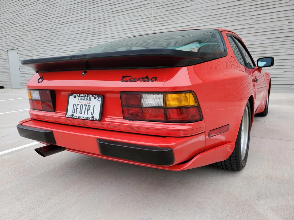 1986 Porsche 944 Turbo - Image 18 of 31