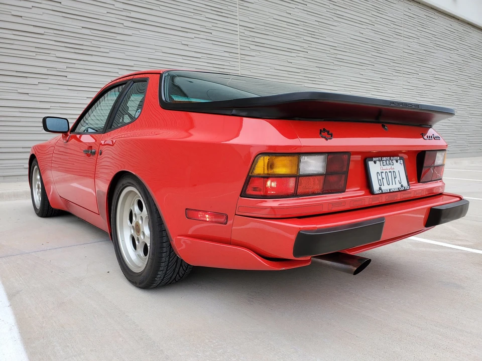1986 Porsche 944 Turbo - Image 12 of 31