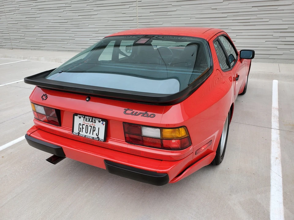 1986 Porsche 944 Turbo - Image 16 of 31