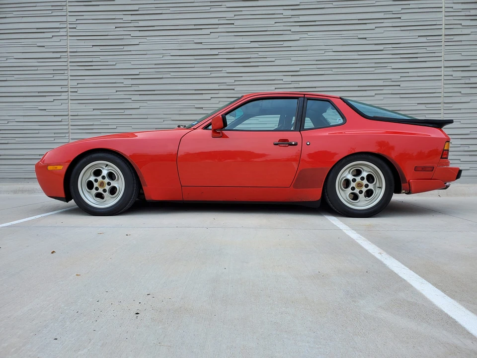1986 Porsche 944 Turbo - Image 7 of 31