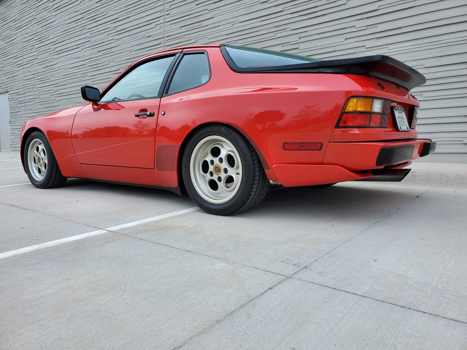 1986 Porsche 944 Turbo - Image 9 of 31