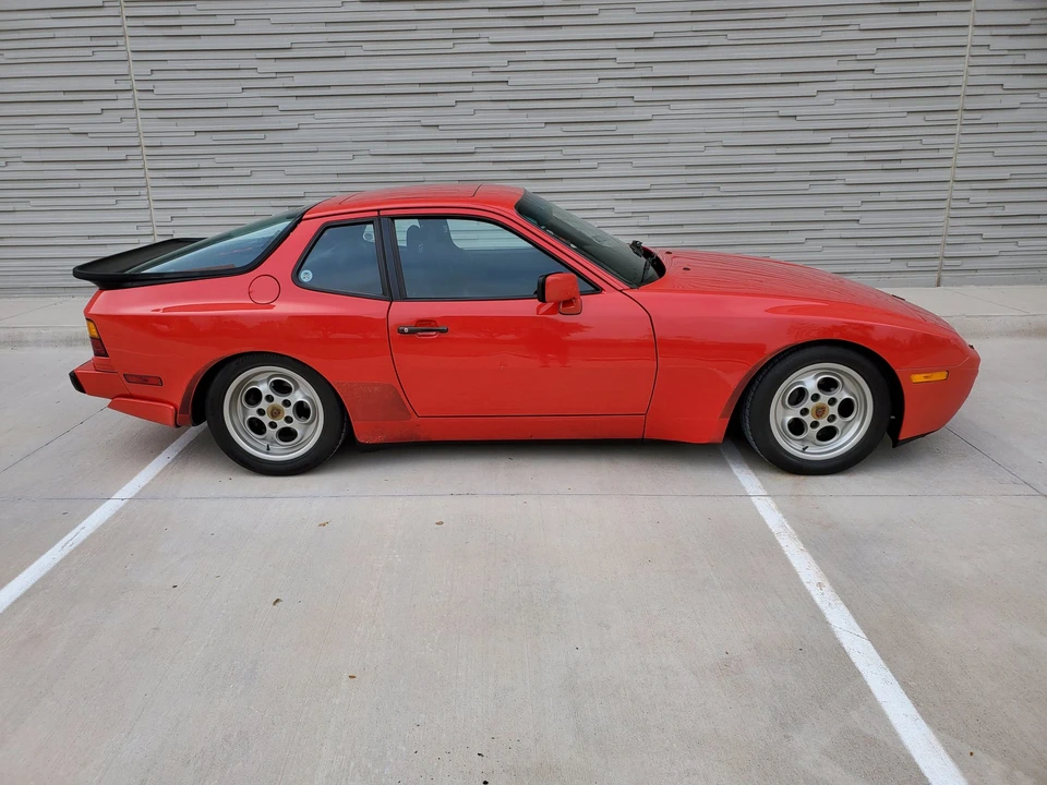 1986 Porsche 944 Turbo - Image 21 of 31