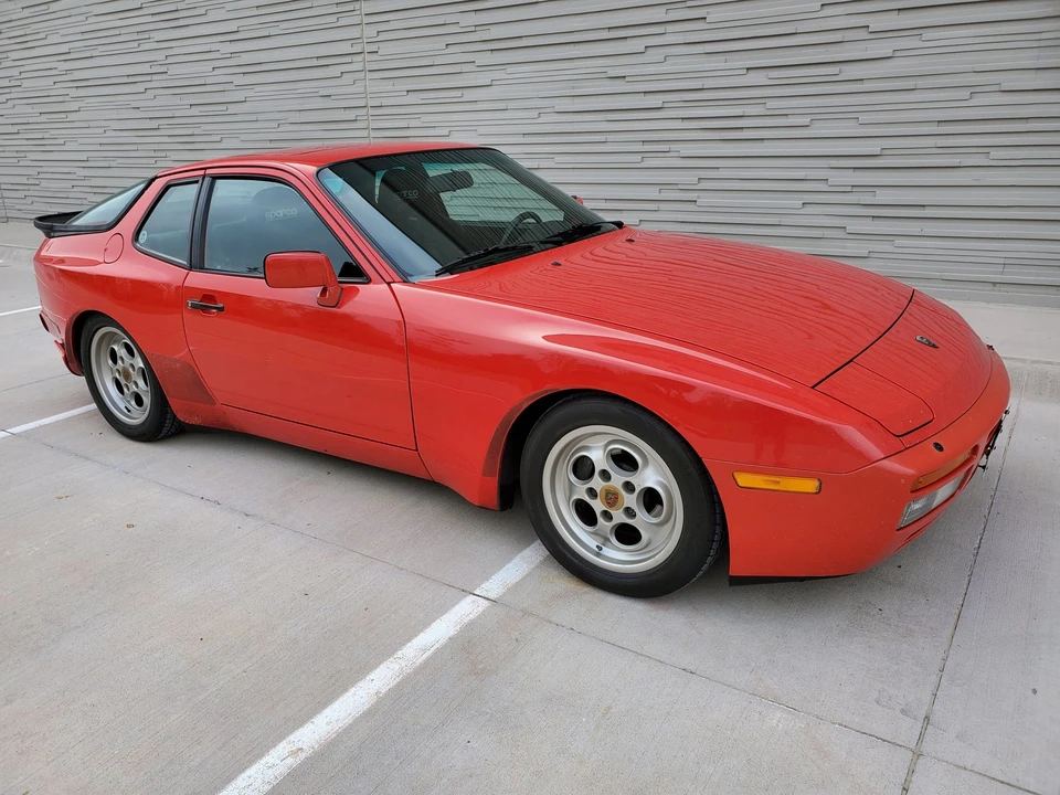 1986 Porsche 944 Turbo - Image 23 of 31