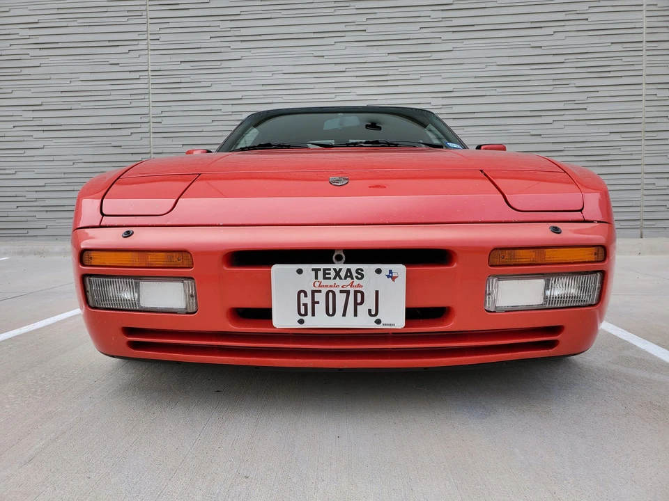 1986 Porsche 944 Turbo - Image 28 of 31
