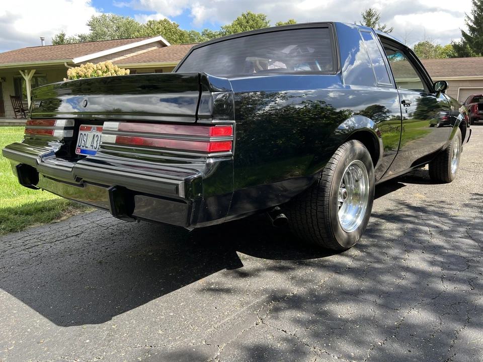 1987 Buick Grand National - Image 29 of 31