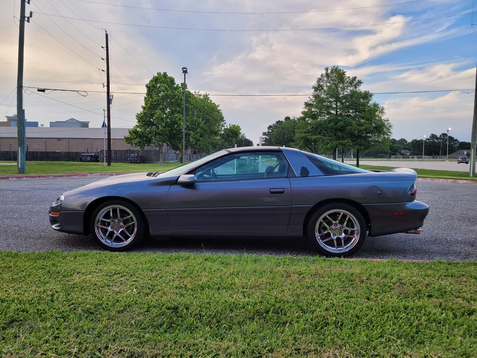 2000 Chevrolet Camaro SS 4th Gen - Image 24 of 31