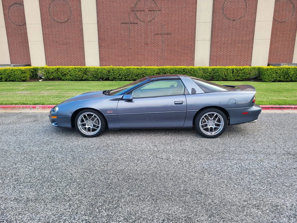 2000 Chevrolet Camaro SS 4th Gen - Image 22 of 31