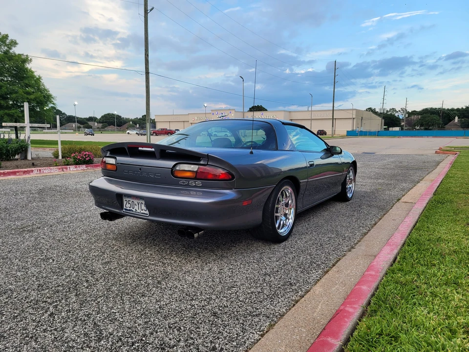 2000 Chevrolet Camaro SS 4th Gen - Image 15 of 31