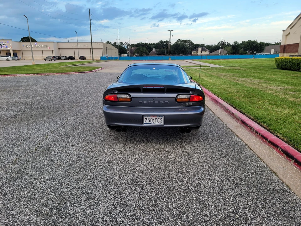2000 Chevrolet Camaro SS 4th Gen - Image 18 of 31