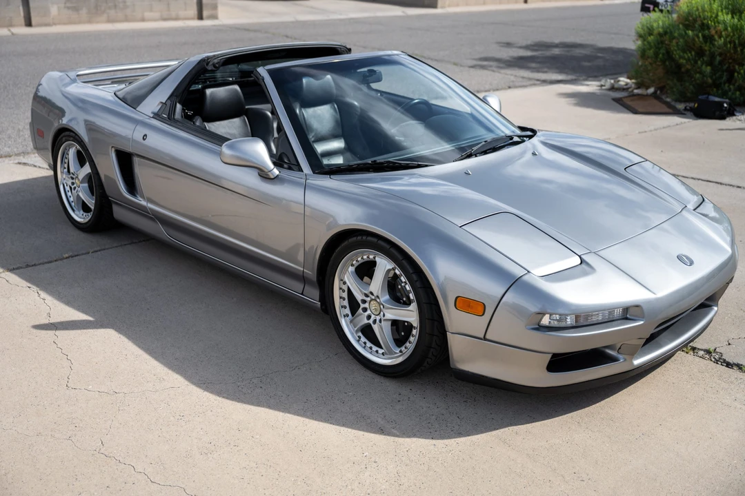 2001 Acura NA2 NSX - Image 12 of 31