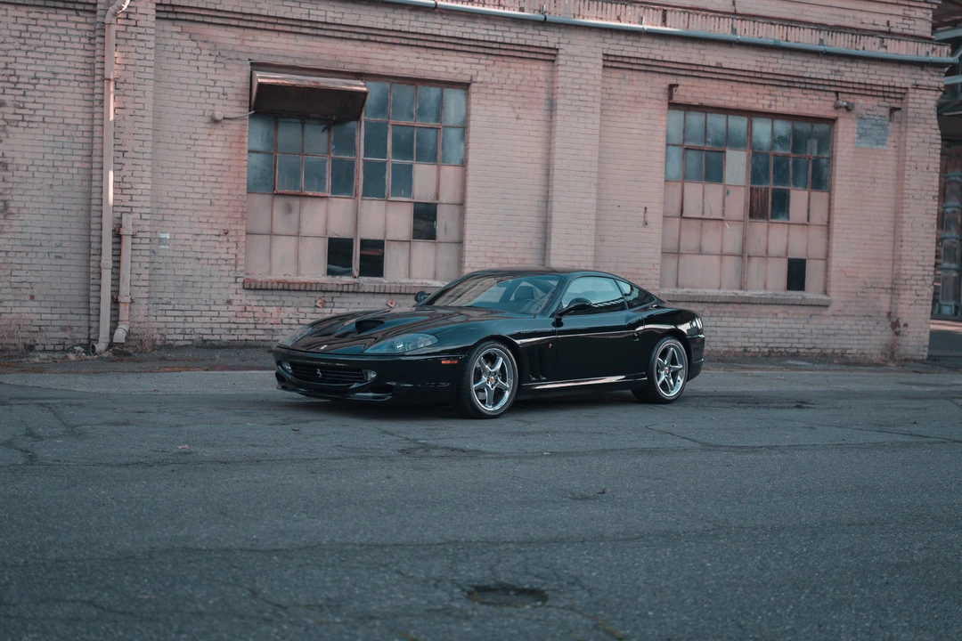 1999 Ferrari 550 Maranello - Image 2 of 31