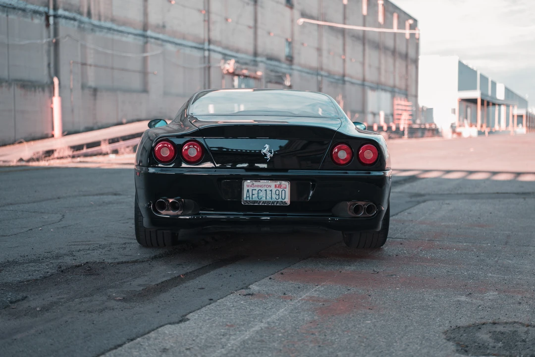 1999 Ferrari 550 Maranello - Image 29 of 31