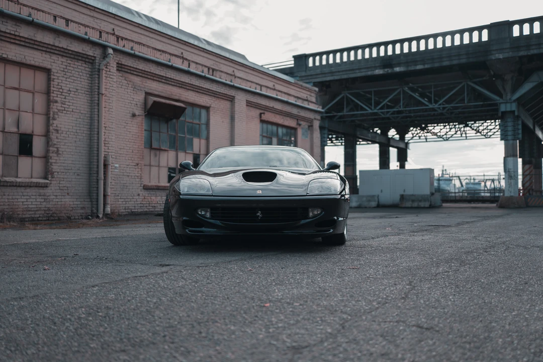 1999 Ferrari 550 Maranello - Image 16 of 31