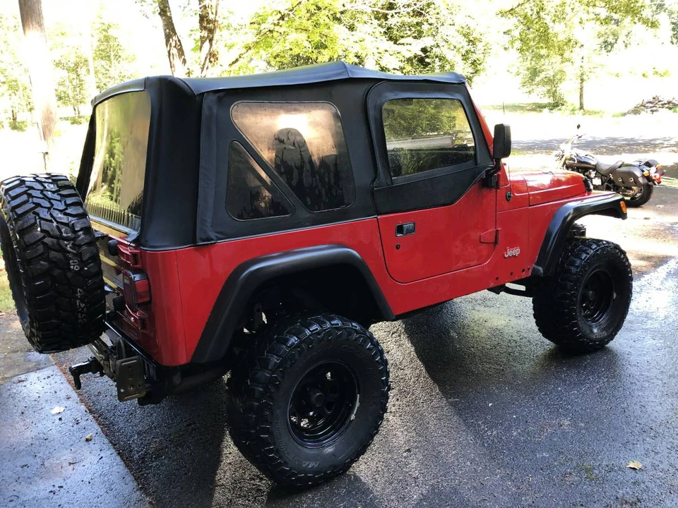 2000 Jeep TJ Wrangler - Image 2 of 9