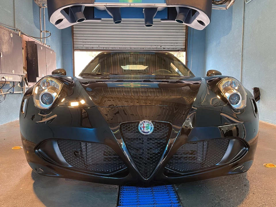 2018 Alfa Romeo 4C Coupe - Image 11 of 31