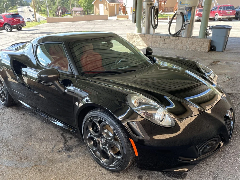 2018 Alfa Romeo 4C Coupe - Image 10 of 31