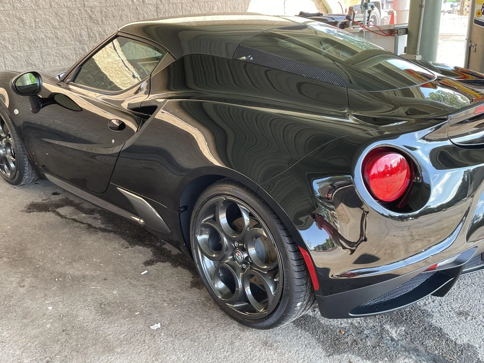 2018 Alfa Romeo 4C Coupe - Image 15 of 31