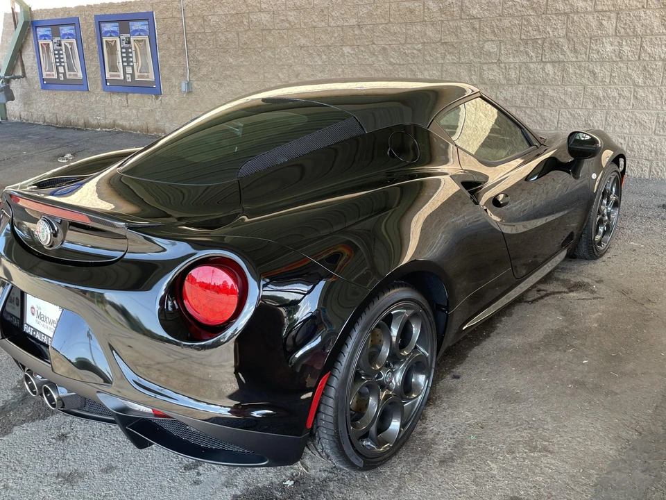 2018 Alfa Romeo 4C Coupe - Image 20 of 31