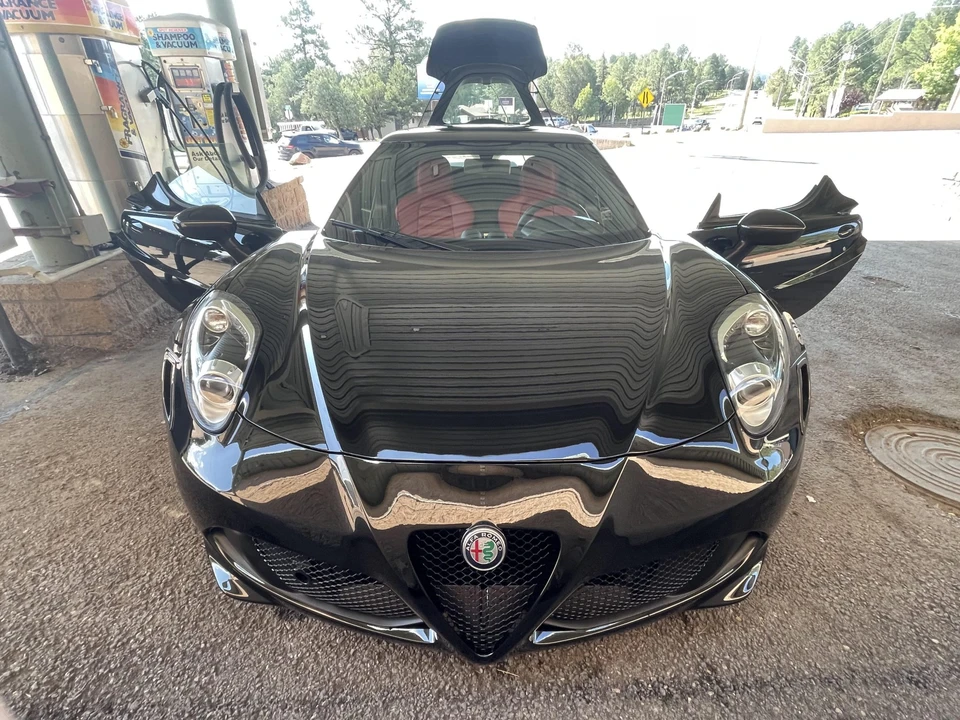 2018 Alfa Romeo 4C Coupe - Image 23 of 31